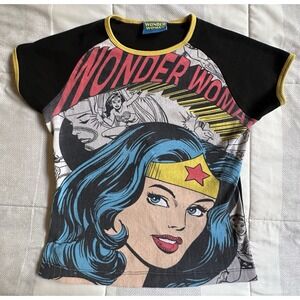 90's Womans Baby Tee Wonder Woman Graphic Comic Book Shirt Size Small